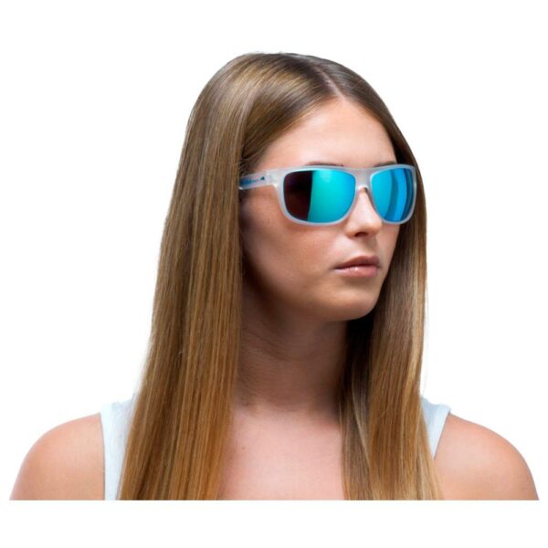 Lunettes de Soleil Red Bull Spect Loom Matte White Smoke Ice Blue Mirror Polarized – Image 5