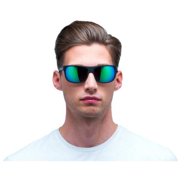 Lunettes de Soleil Red Bull Spect Loom Matte Black Smoke Green Mirror Polarized – Image 4